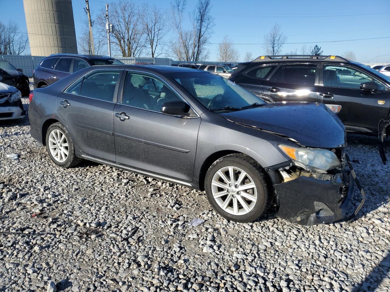 2012 TOYOTA CAMRY SE - Фото 4