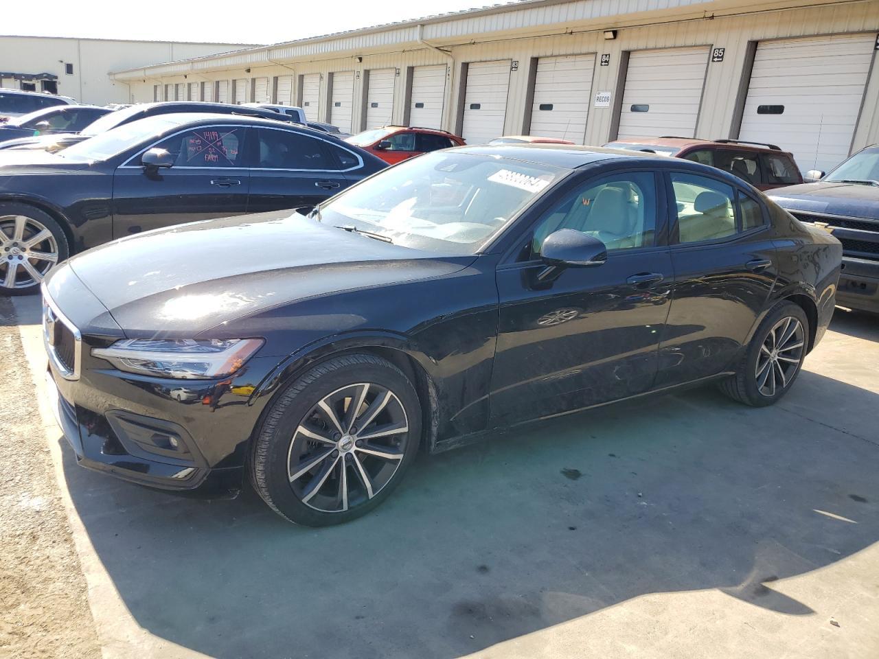 2021 VOLVO S60 T5 MOM car image