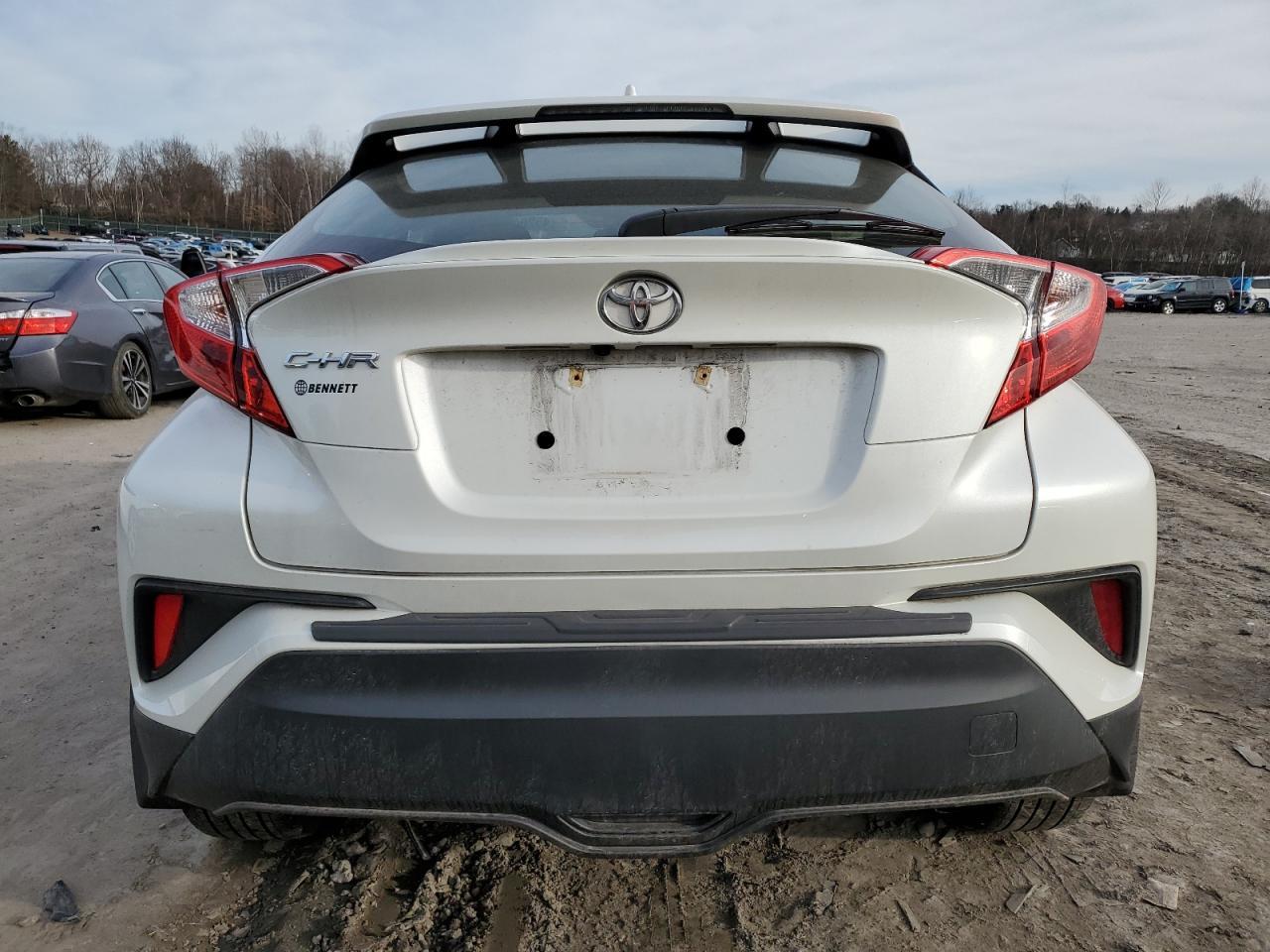 2021 TOYOTA C-HR XLE - Фото 6