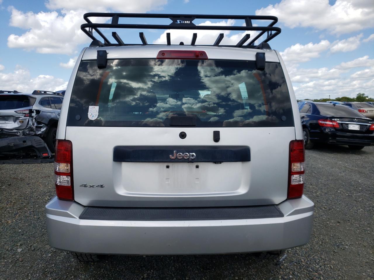 2011 JEEP LIBERTY SP - Фото 6