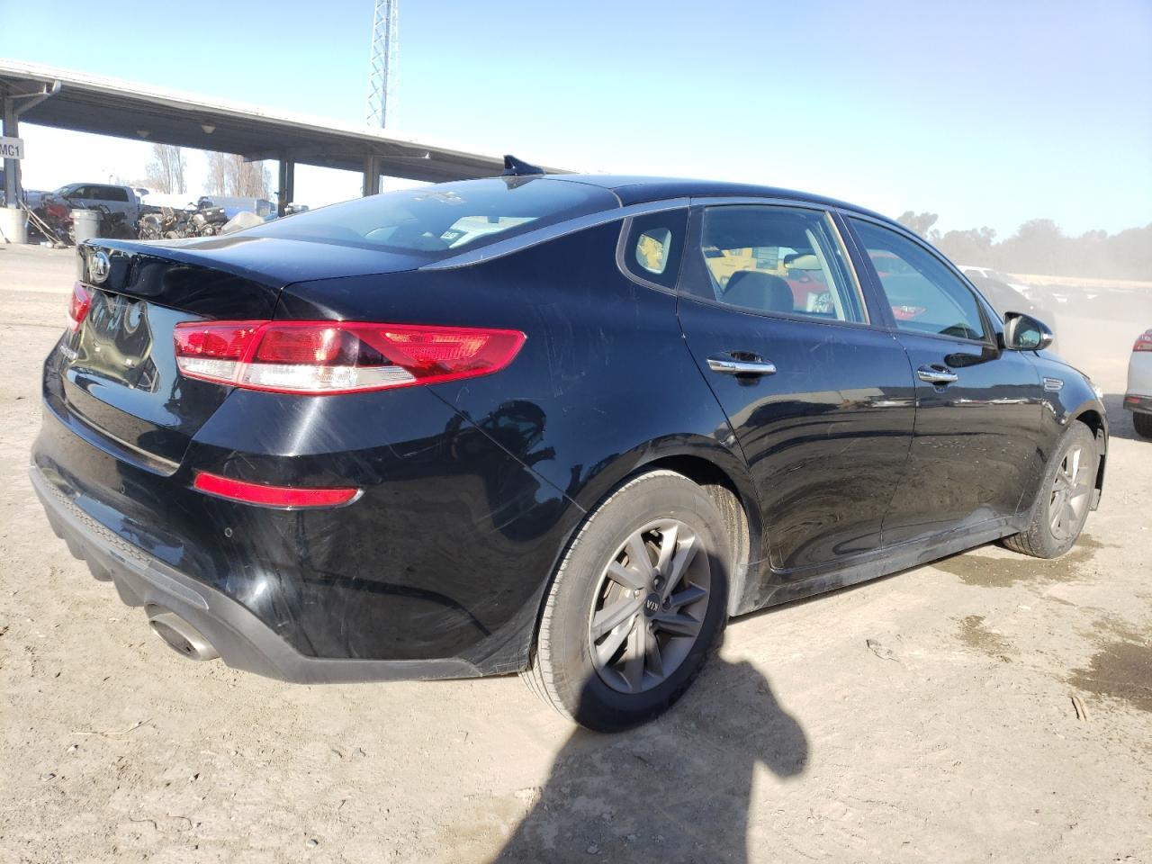 2020 KIA OPTIMA LX - Image 3