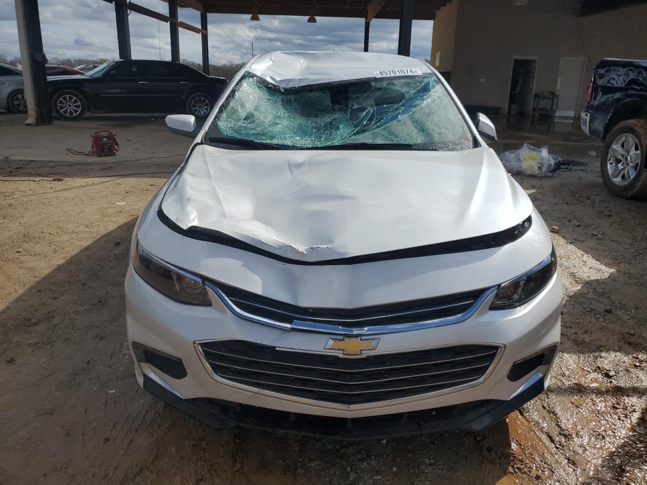 2017 CHEVROLET MALIBU LT - Image 5