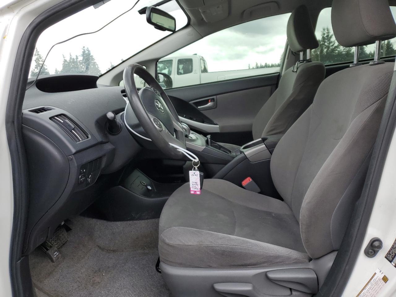 2013 TOYOTA PRIUS - Фото 7
