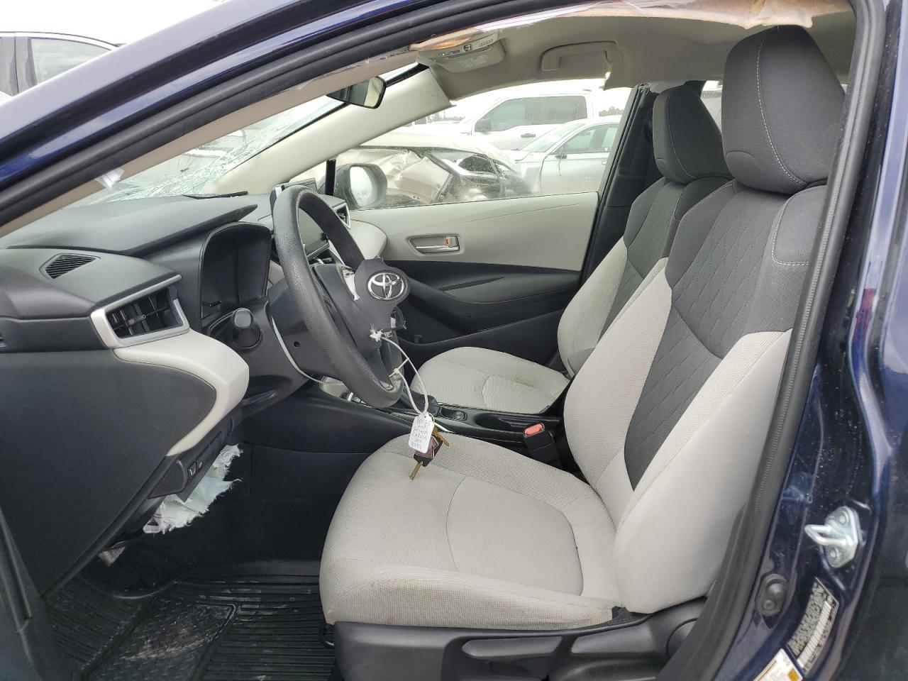 2021 TOYOTA COROLLA LE - Фото 7