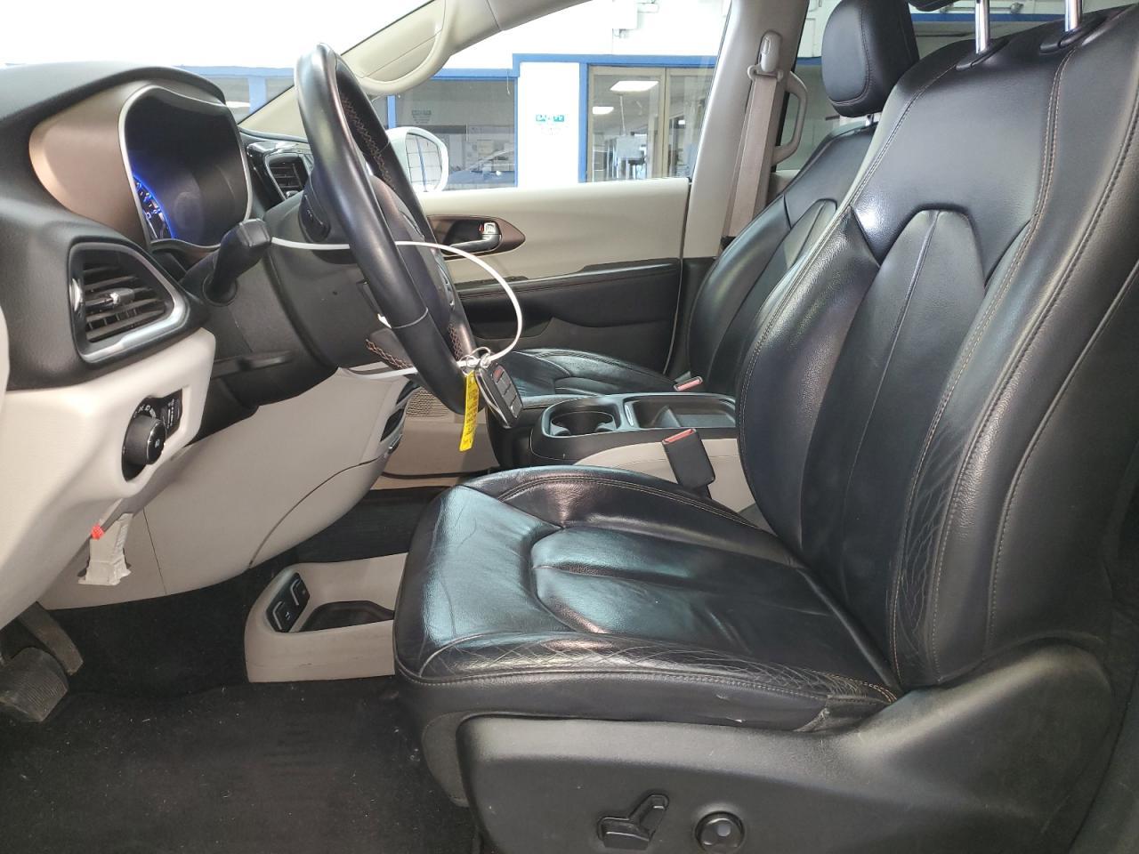2017 CHRYSLER PACIFICA T - Фото 7