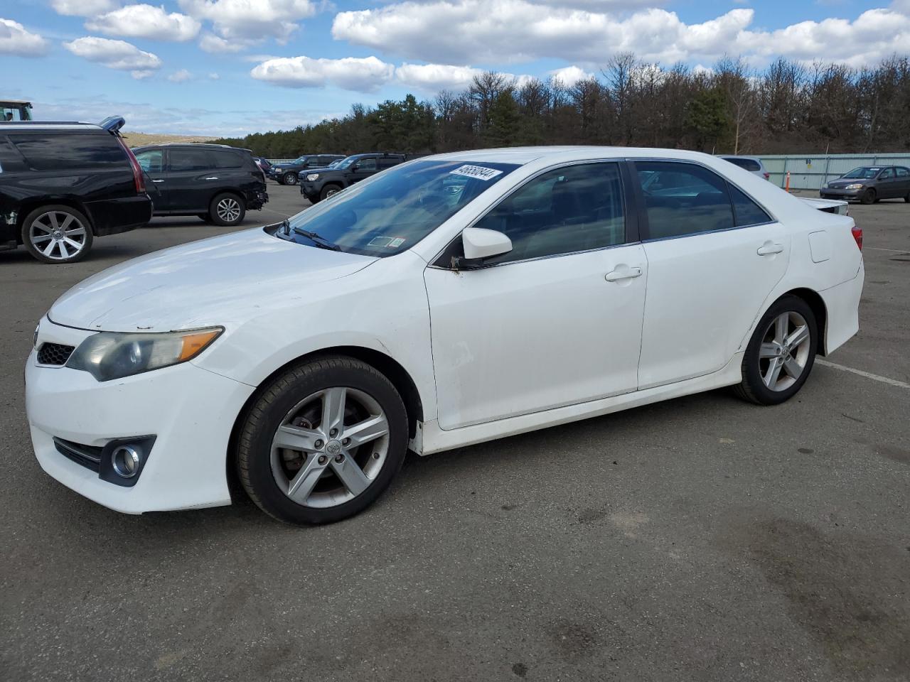 2014 TOYOTA CAMRY L