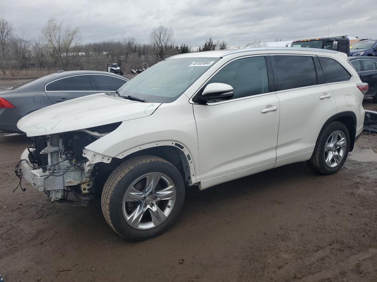 2014 TOYOTA HIGHLANDER