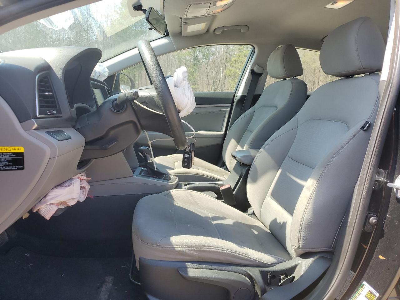 2017 HYUNDAI ELANTRA SE - Фото 7