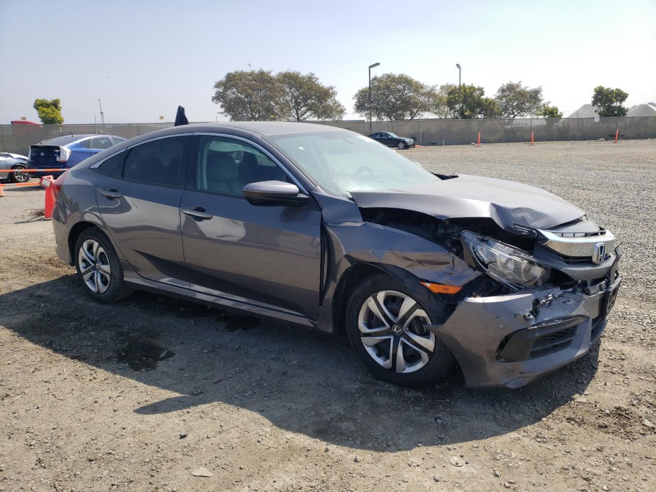 2017 HONDA CIVIC LX - Фото 4