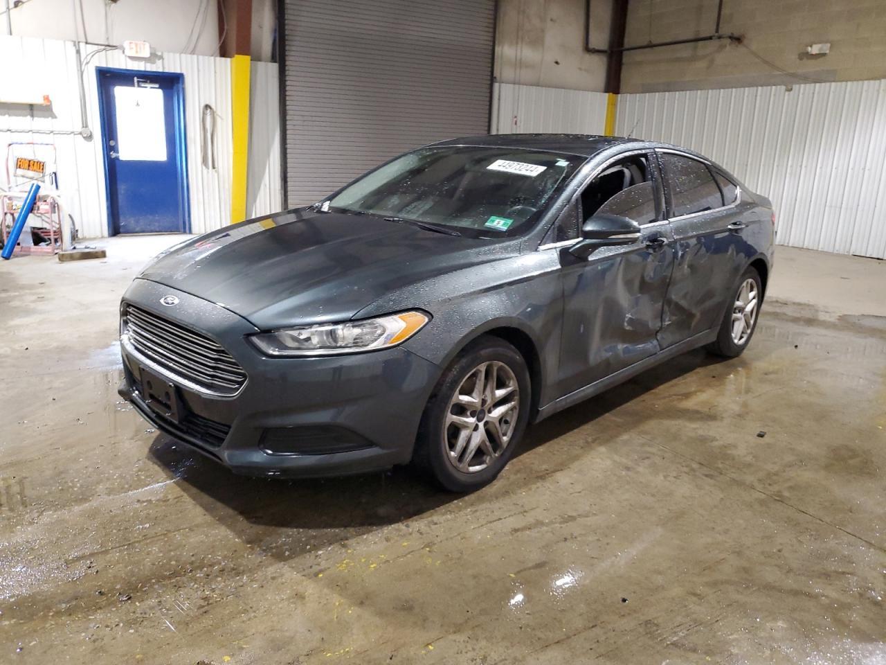 2015 FORD FUSION SE car image