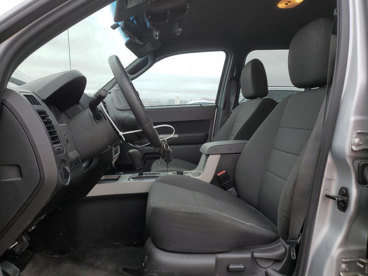 2010 FORD ESCAPE XLT - Фото 7