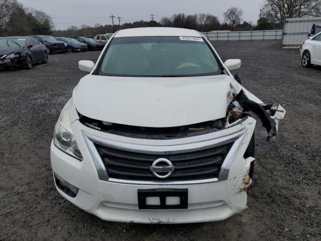 2015 Nissan Altima 2.5 - Image 5