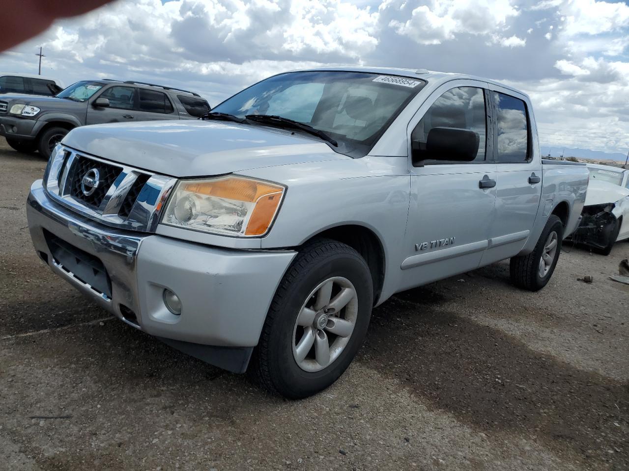 2013 NISSAN TITAN S