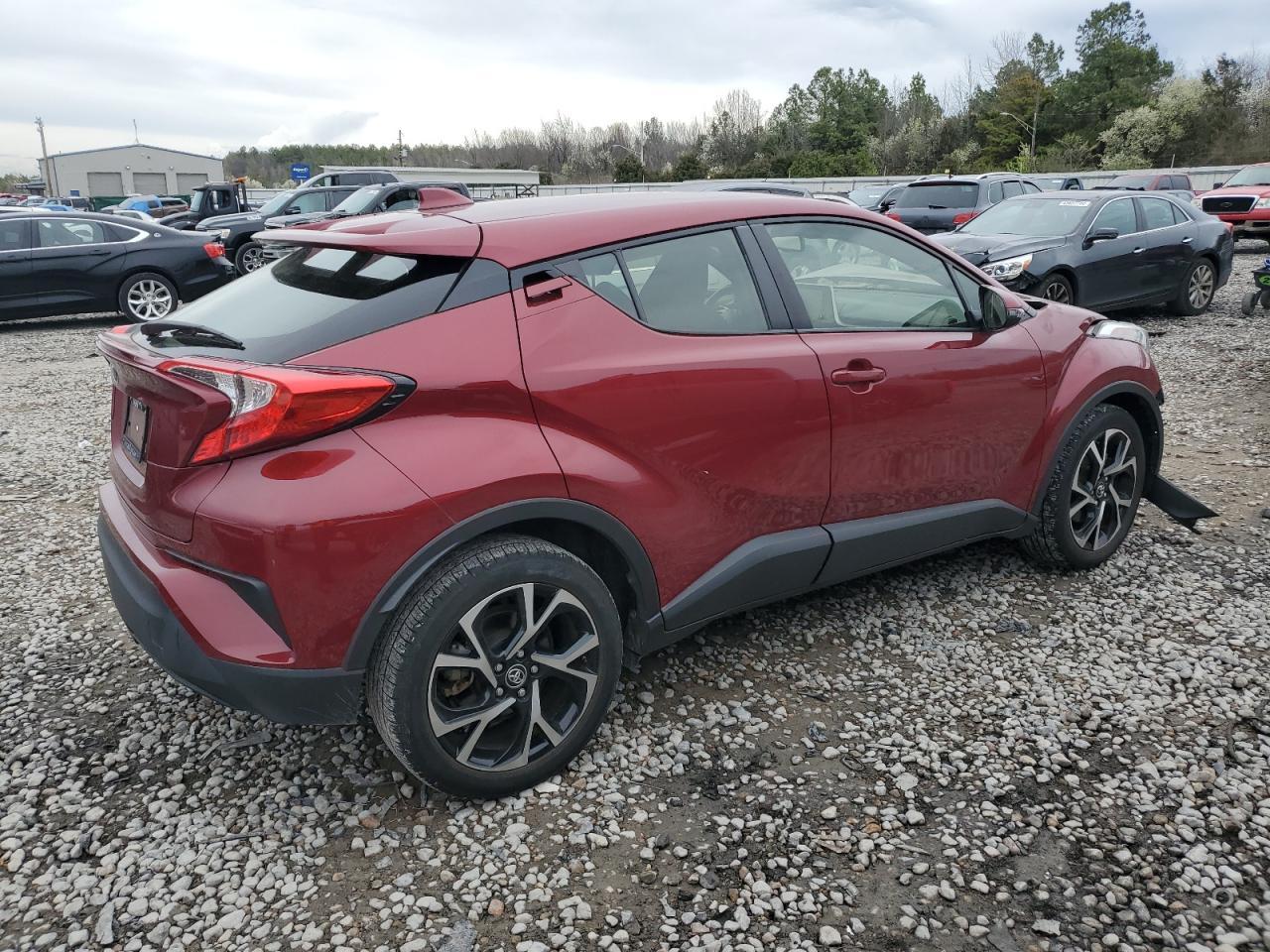 2019 TOYOTA C-HR XLE - Image 3