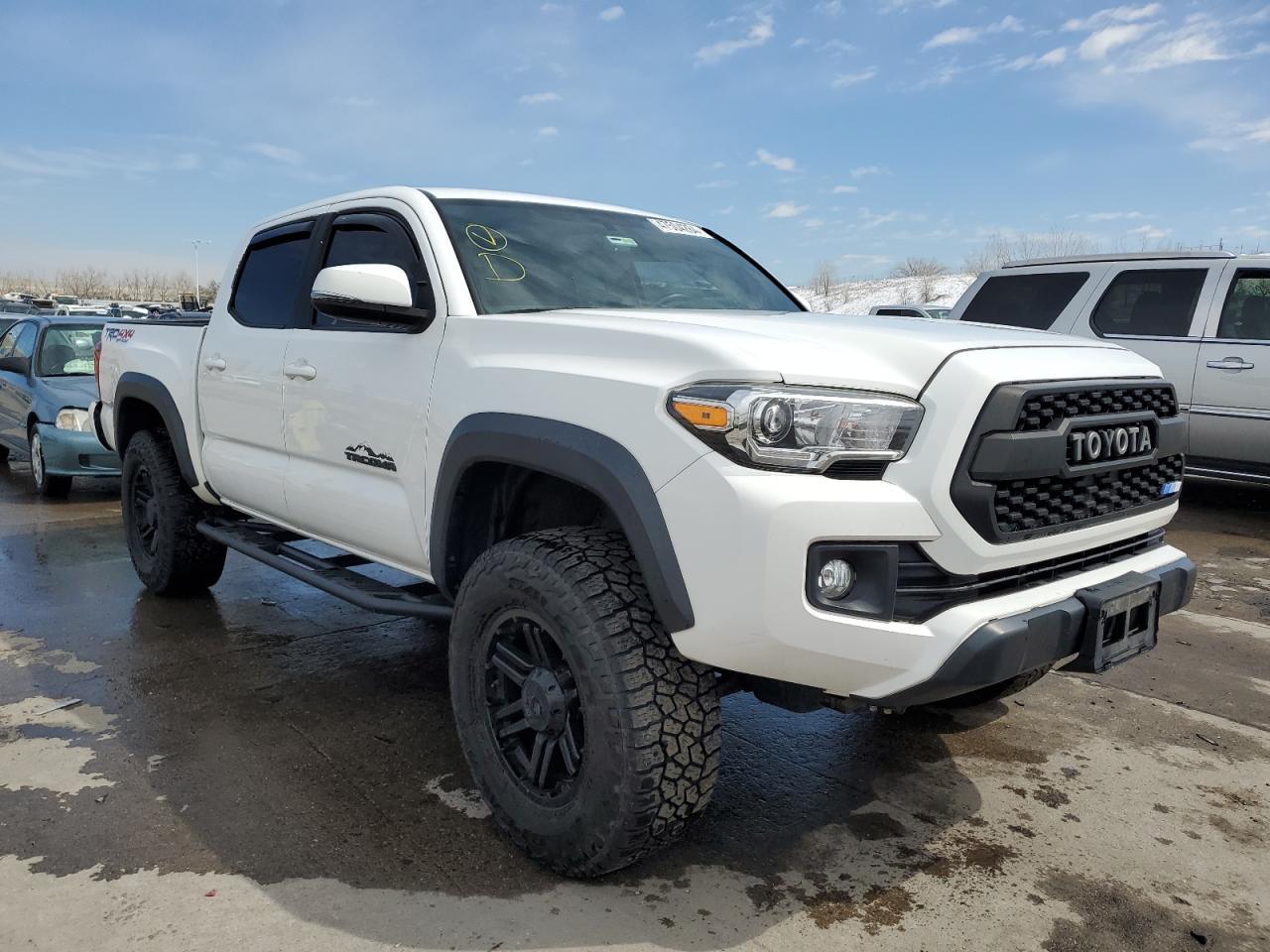 2017 TOYOTA TACOMA DOU - Фото 4