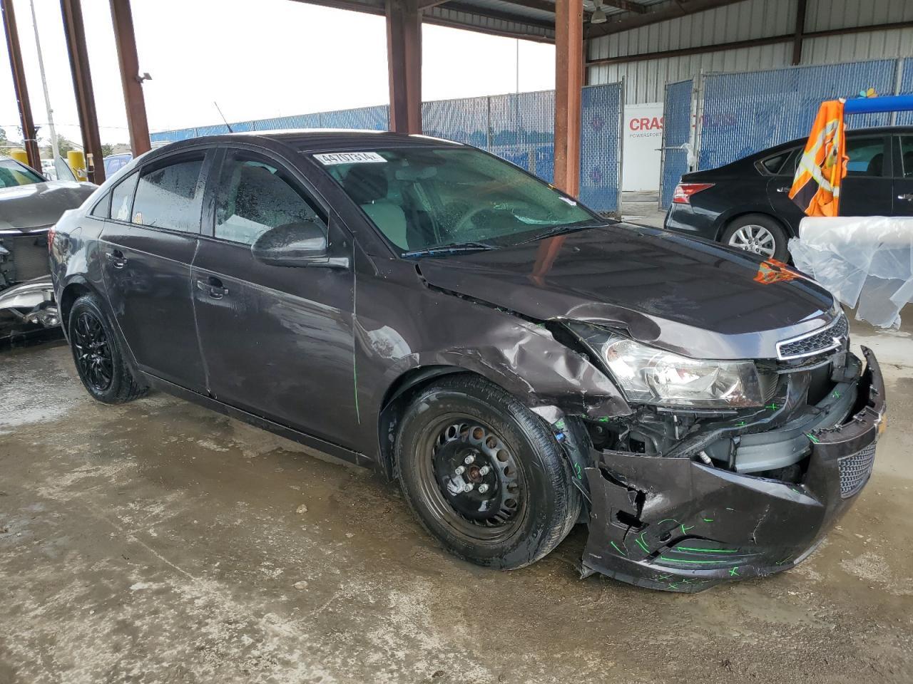 2014 CHEVROLET CRUZE LS - Фото 4