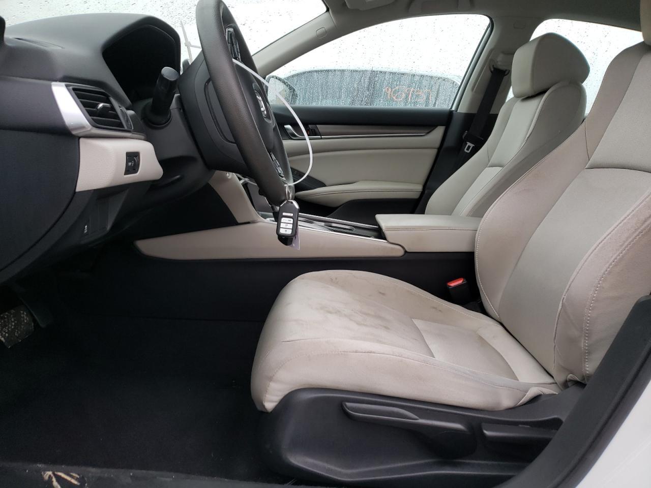 2018 HONDA ACCORD LX - Фото 7