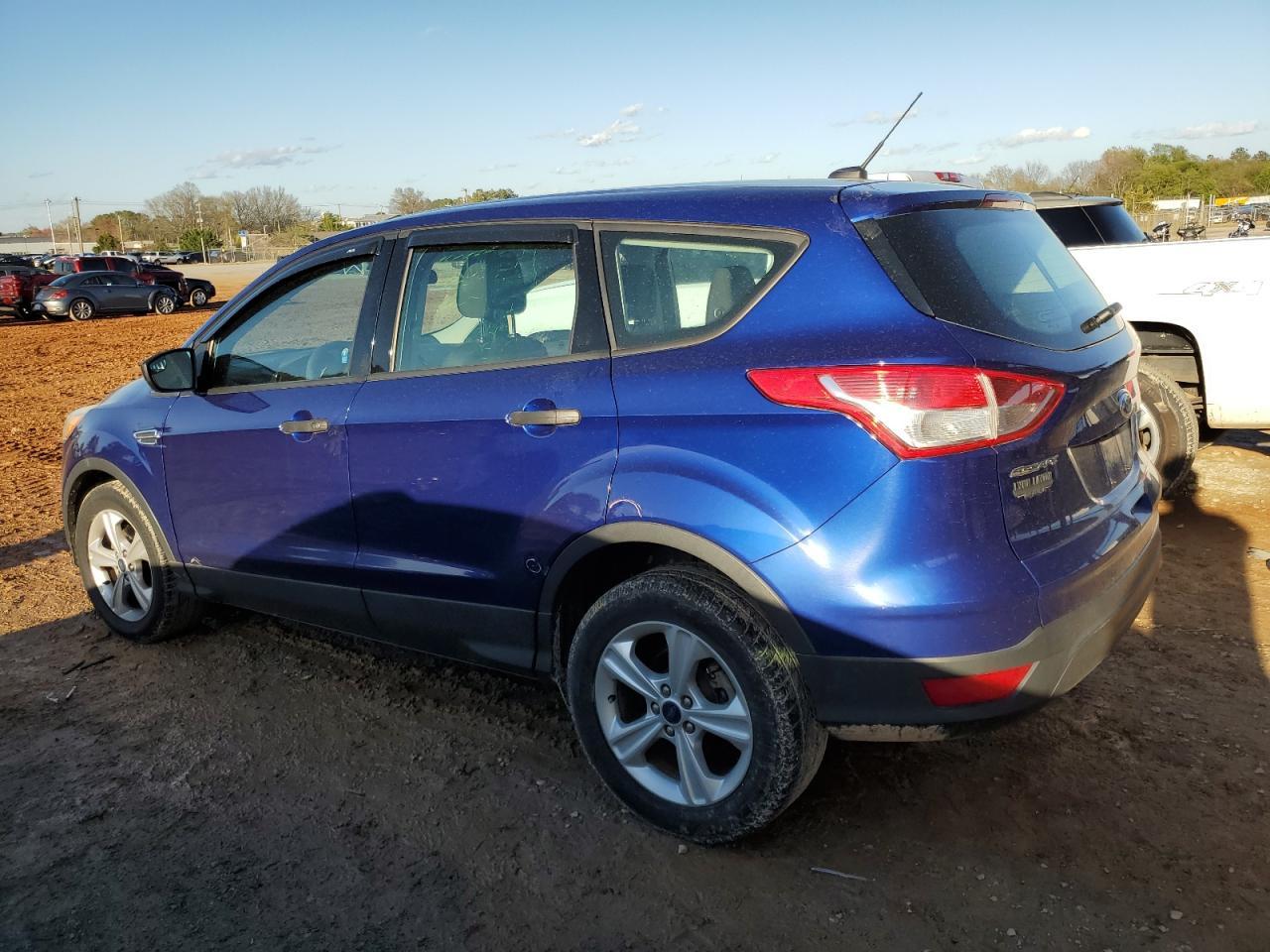 2015 FORD ESCAPE S - Image 2