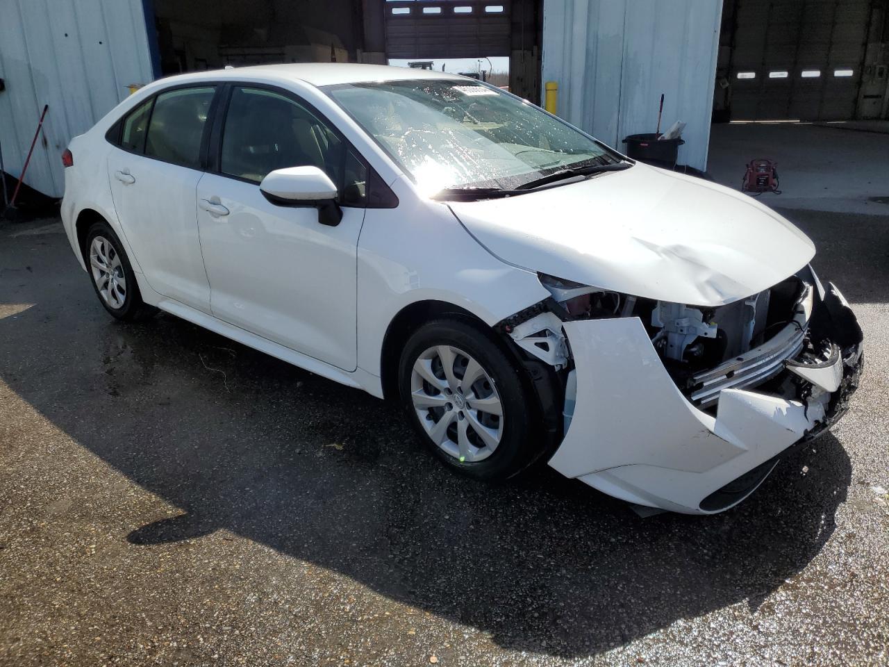 2022 TOYOTA COROLLA LE - Image 4