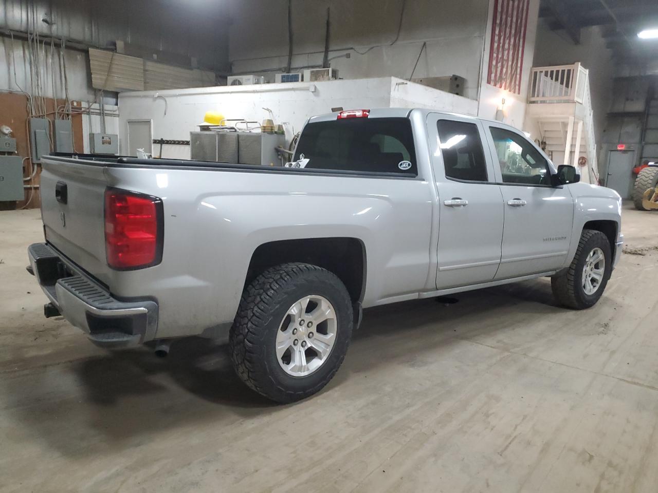 2015 CHEVROLET SILVERADO - Фото 3