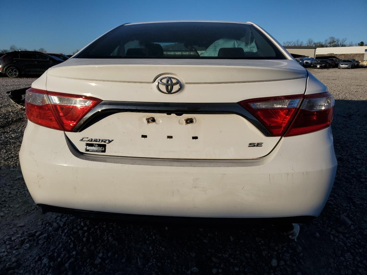 2017 TOYOTA CAMRY LE - Image 6