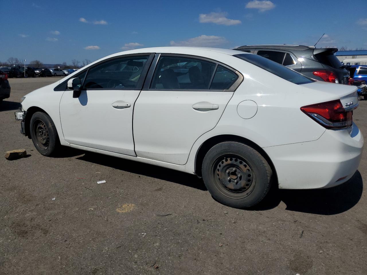 2015 HONDA CIVIC LX - Image 2