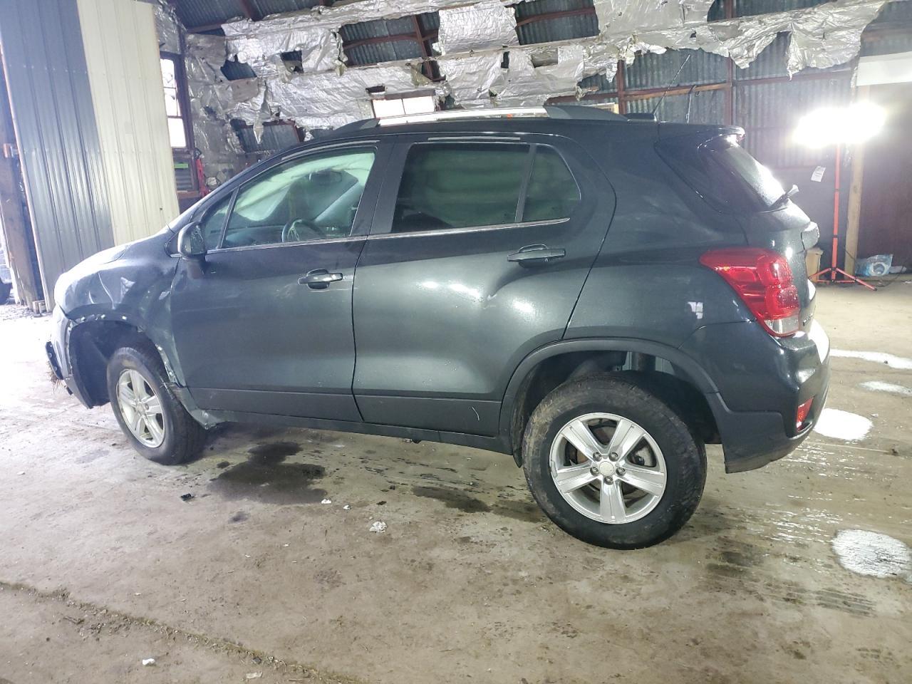 2018 CHEVROLET TRAX 1LT - Image 2