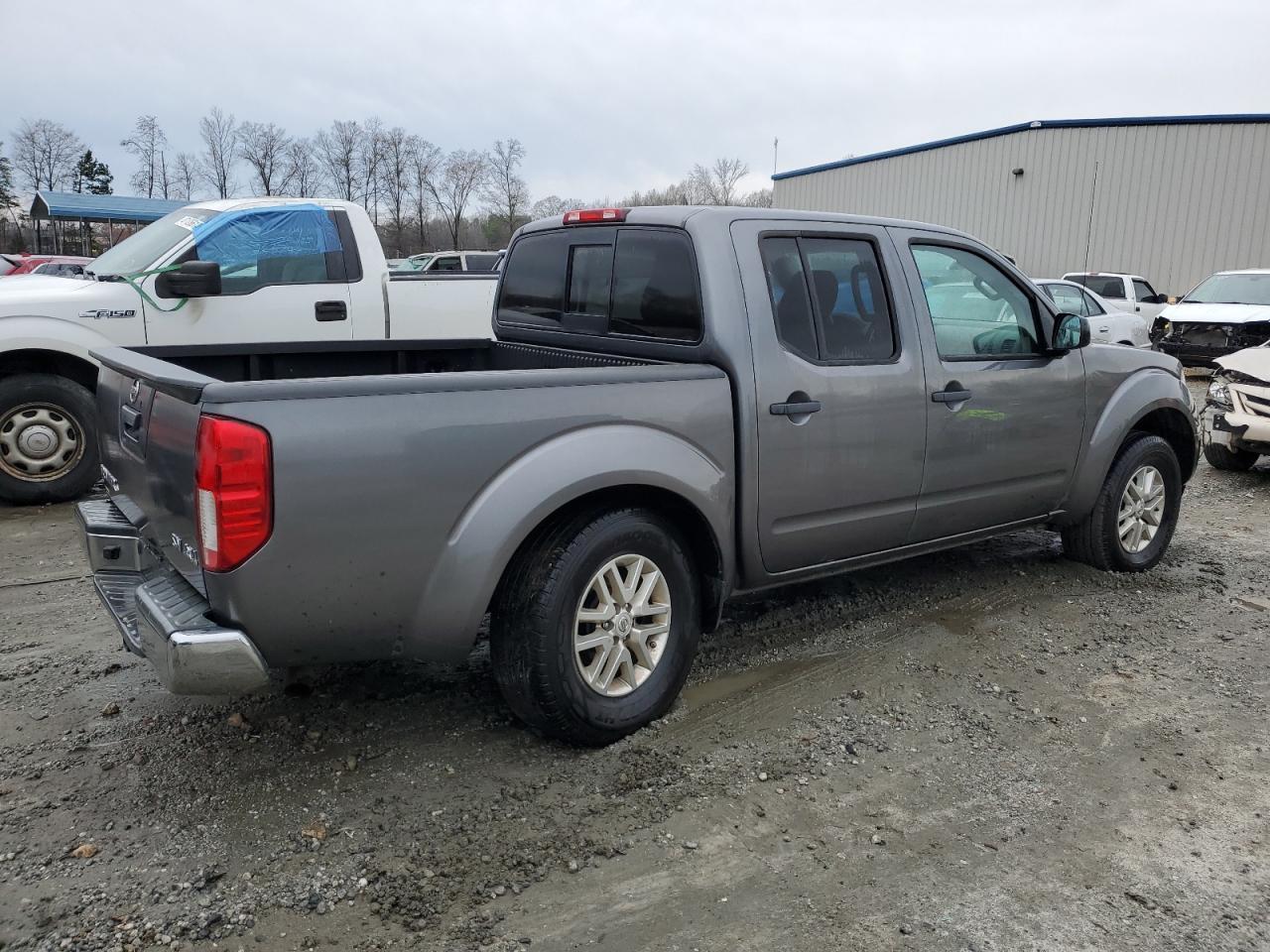 2019 NISSAN FRONTIER S - Фото 3
