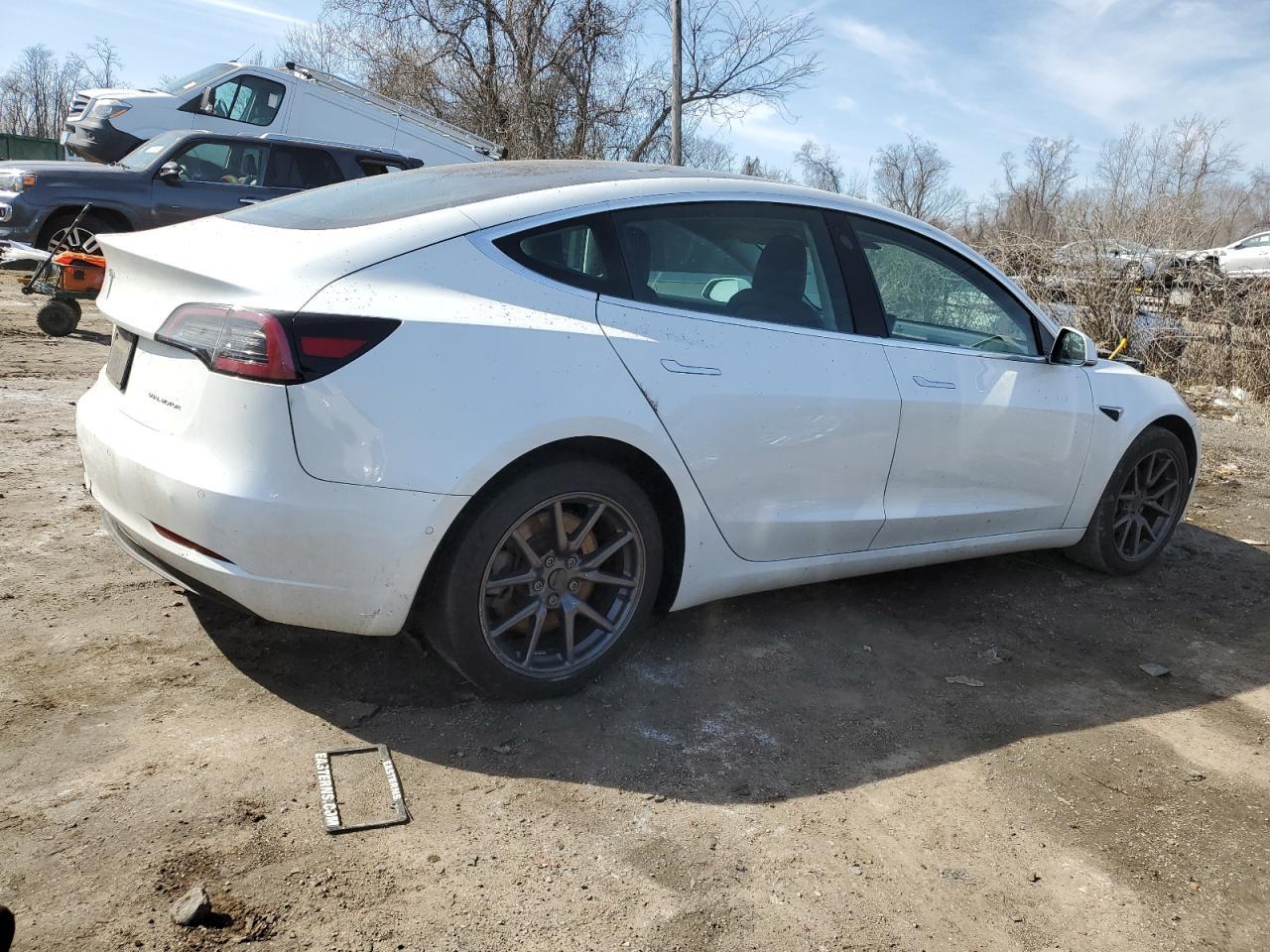 2019 TESLA MODEL 3 - Image 3