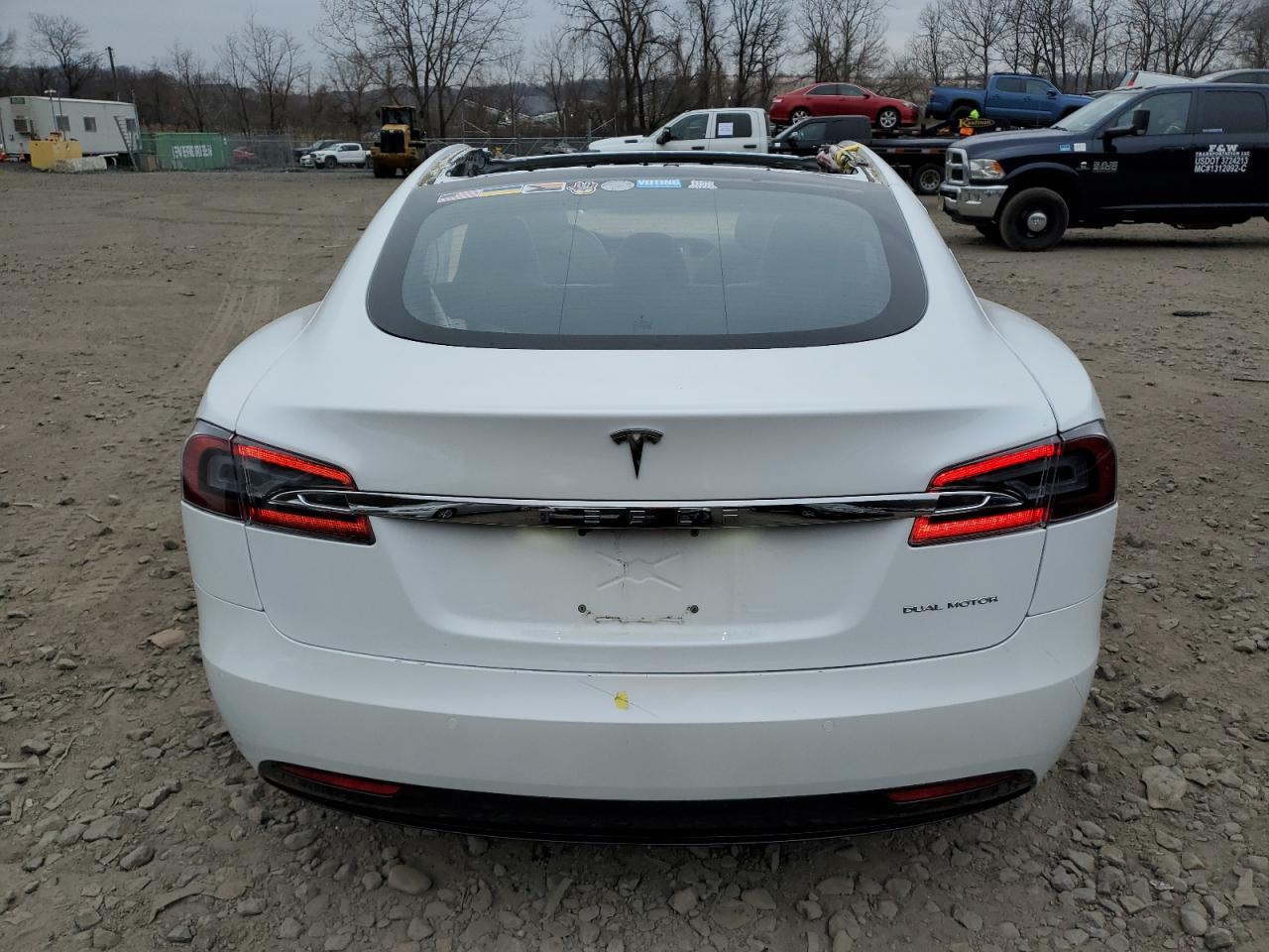 2020 TESLA MODEL S - Image 6