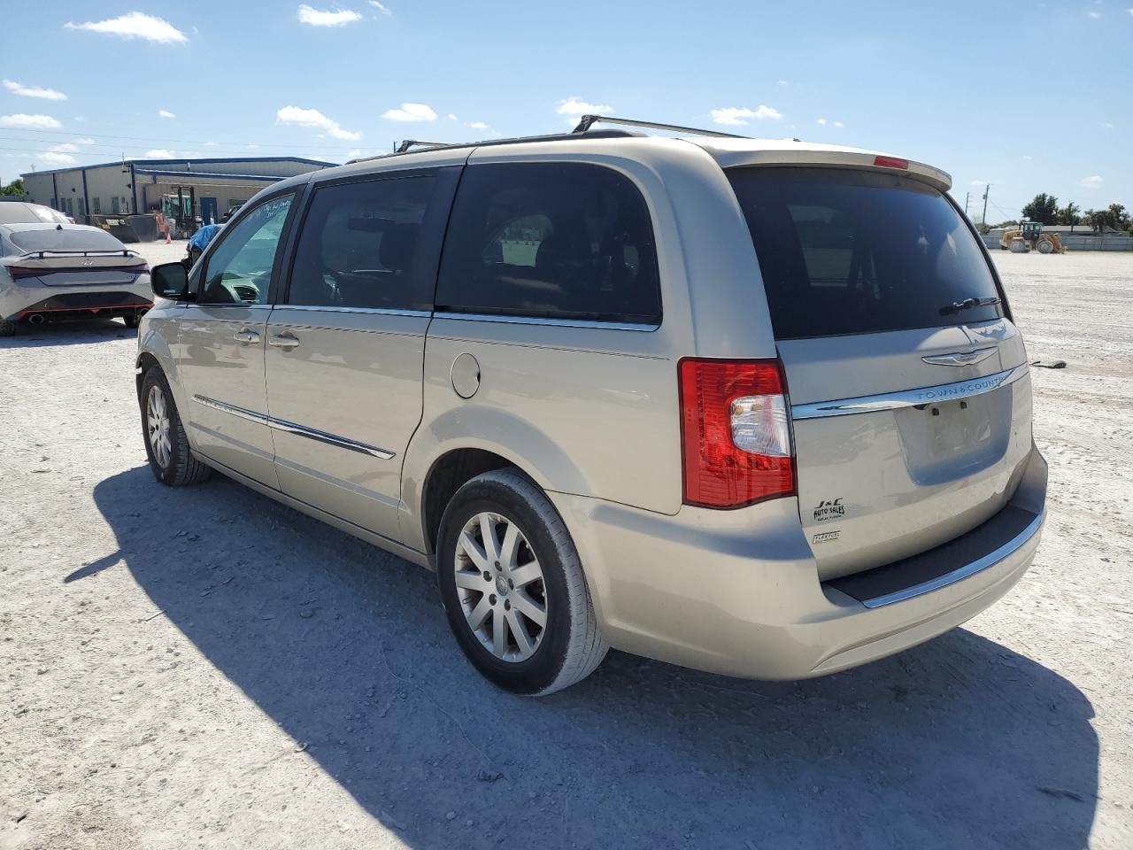 2014 CHRYSLER TOWN & COU - Фото 2