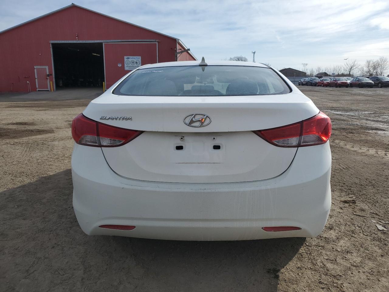 2013 HYUNDAI ELANTRA GL - Image 6