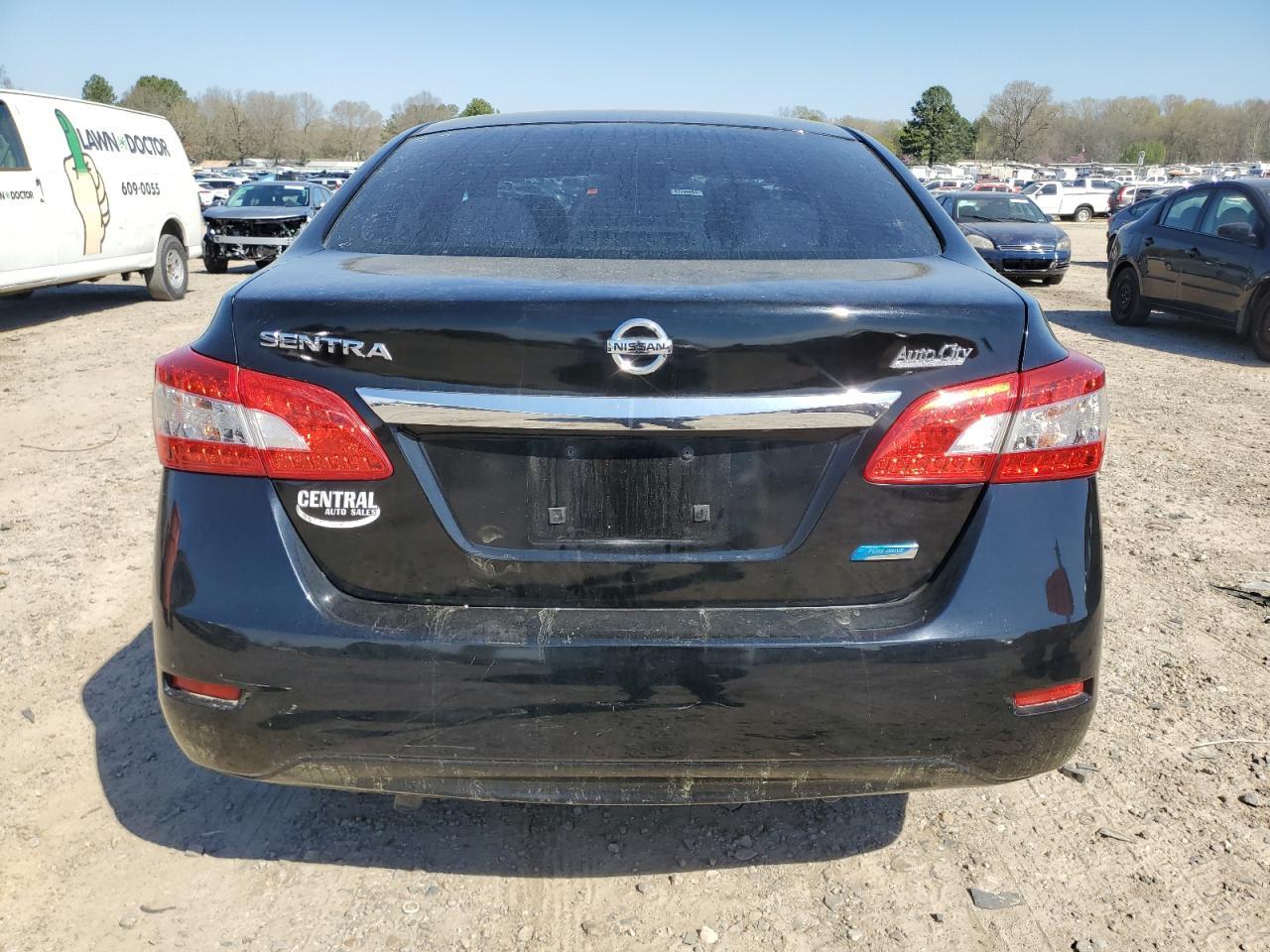 2013 NISSAN SENTRA S - Фото 6