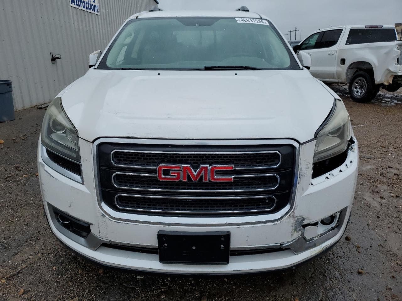 2016 GMC ACADIA SLT - Image 5