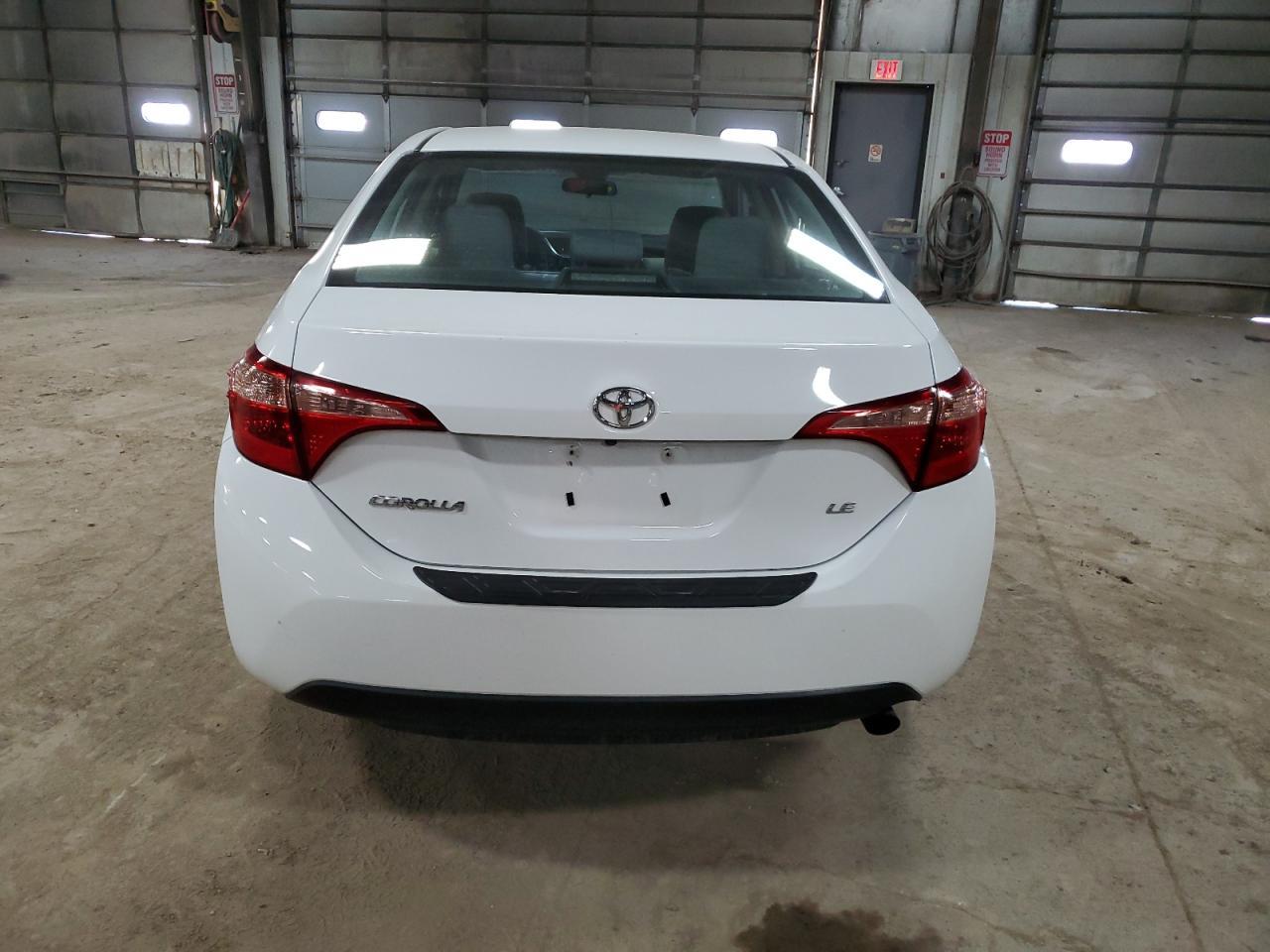 2019 TOYOTA COROLLA L - Image 6