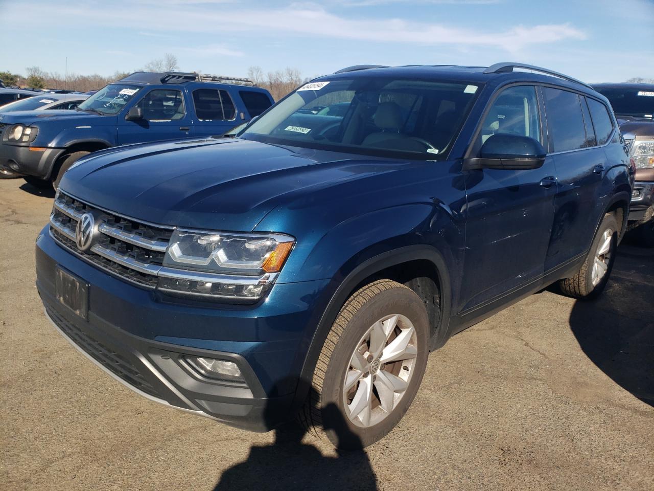 2019 VOLKSWAGEN ATLAS SE car image