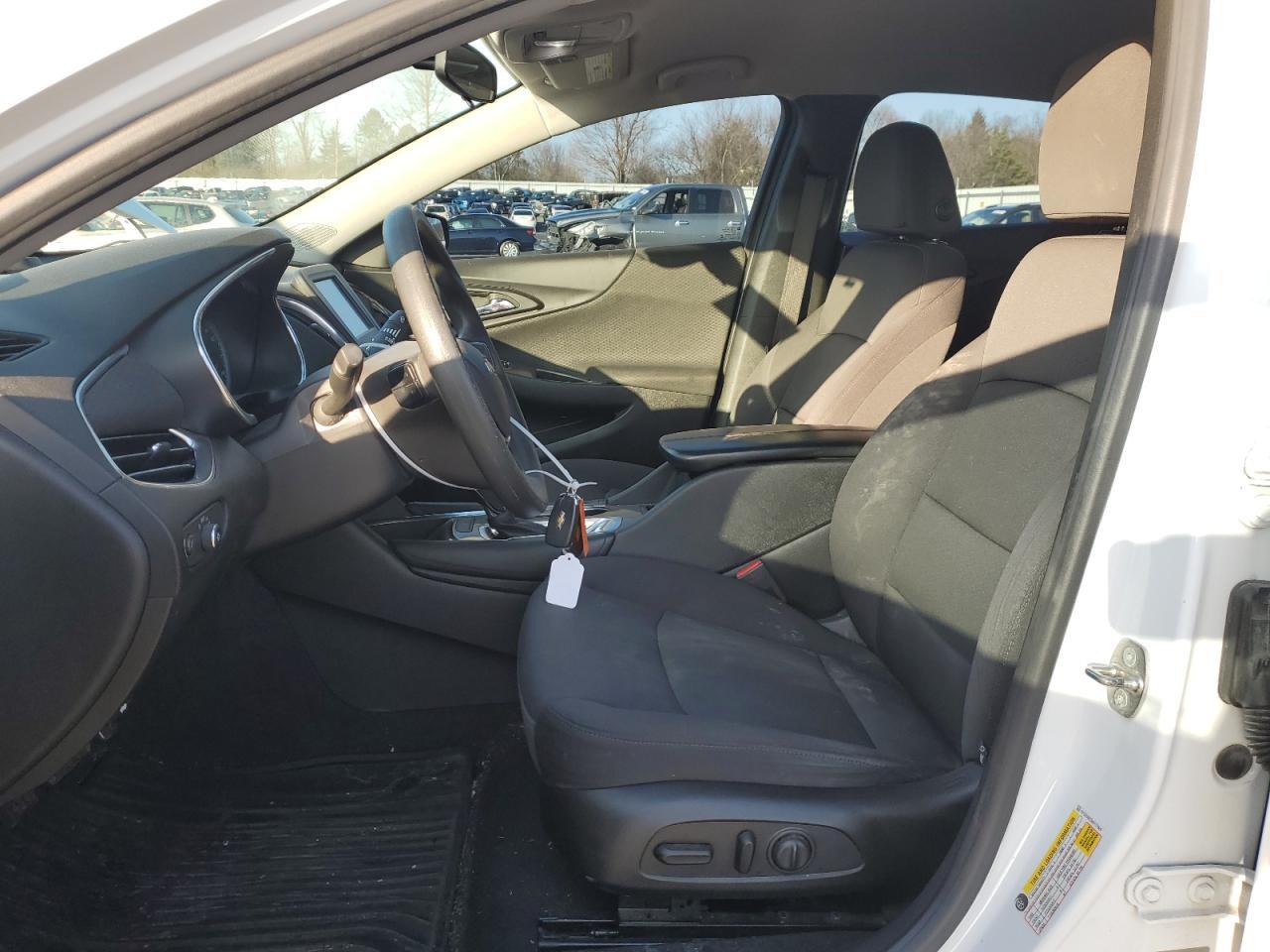 2017 CHEVROLET MALIBU LT - Фото 7