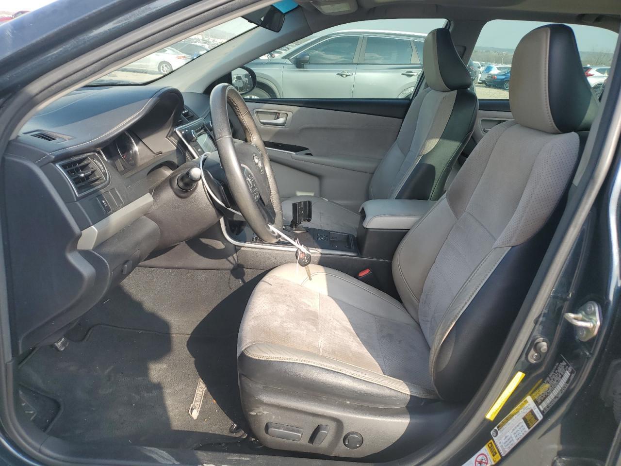 2017 TOYOTA CAMRY LE - Image 7