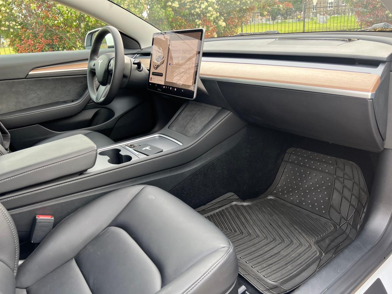 2023 TESLA MODEL 3 - Image 5