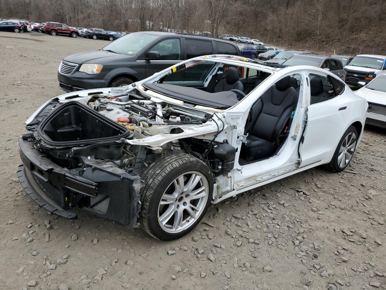 2020 TESLA MODEL S