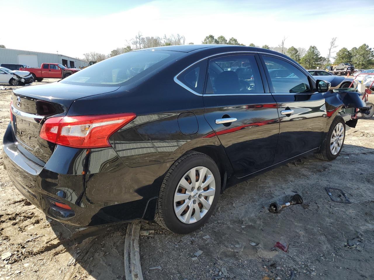 2017 NISSAN SENTRA S - Фото 3