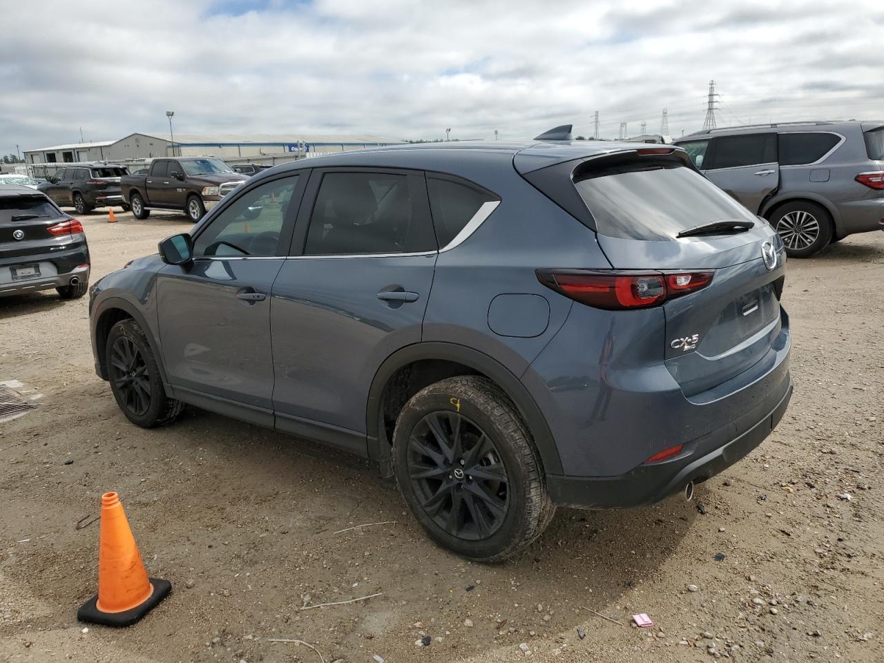 2023 MAZDA CX-5 PREFE - Image 2