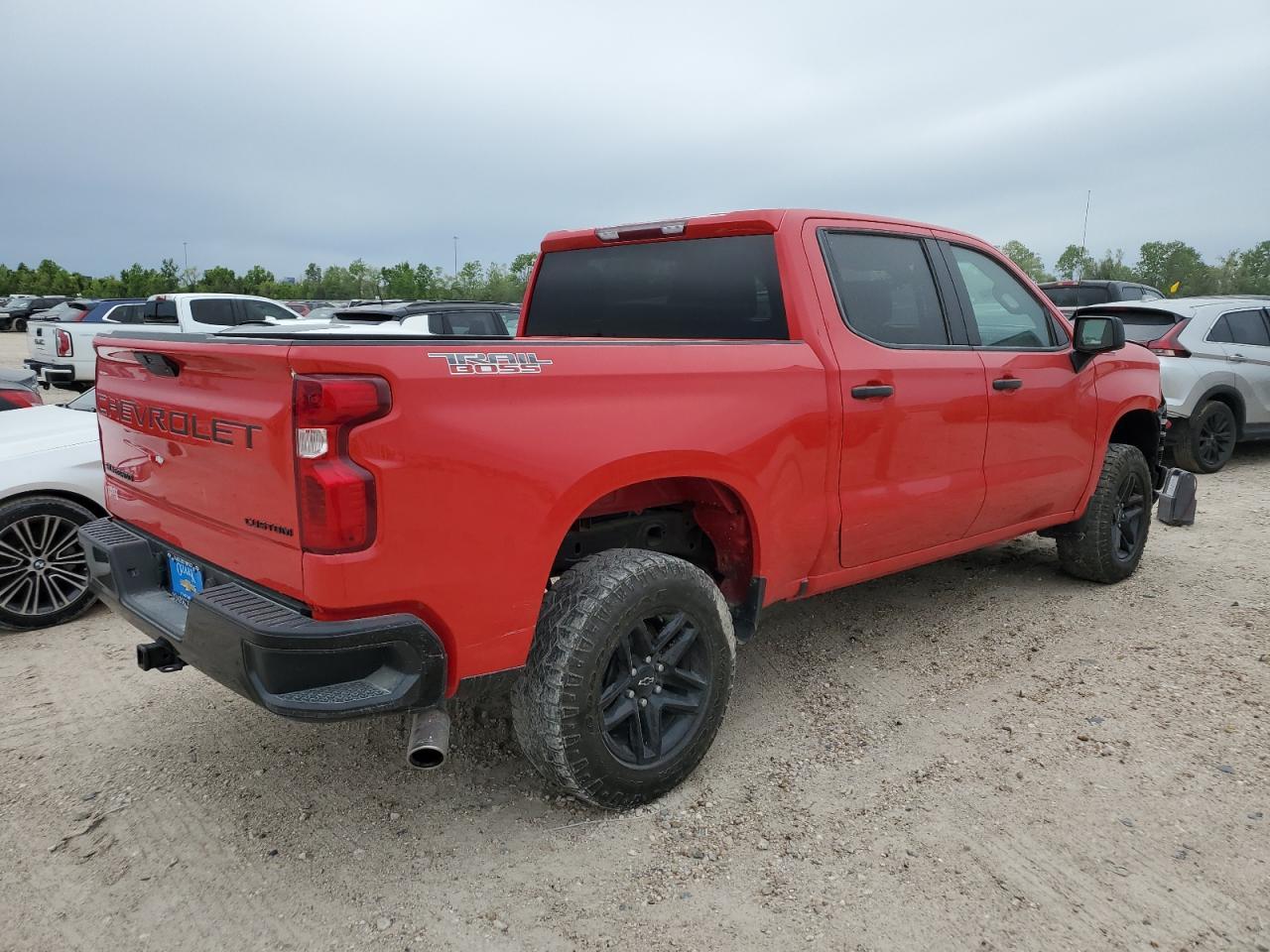 2021 CHEVROLET SILVERADO - Фото 3