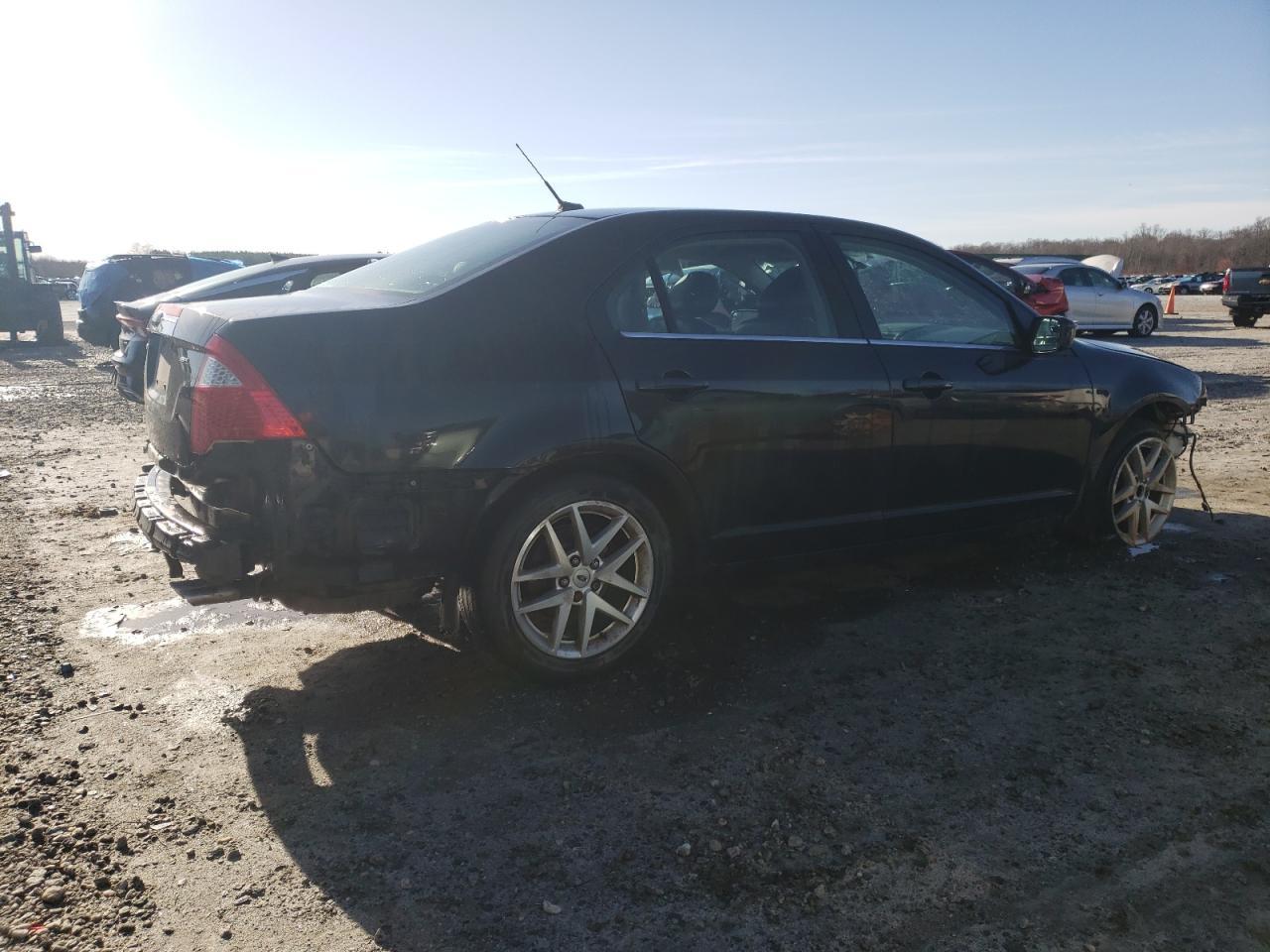 2011 FORD FUSION SEL - Image 3