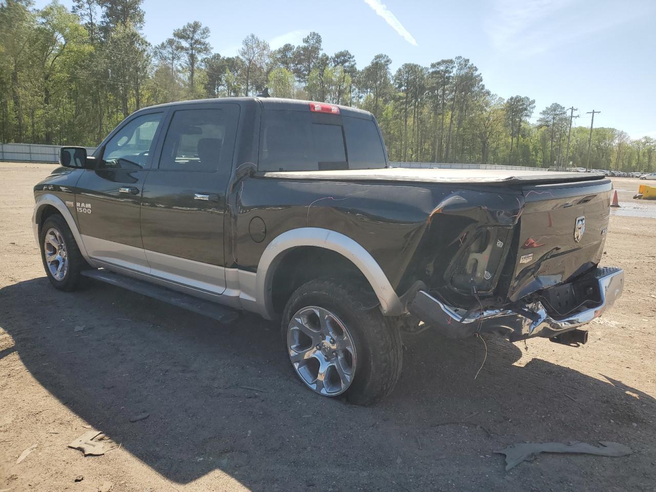 2015 RAM 1500 LARAM - Image 2