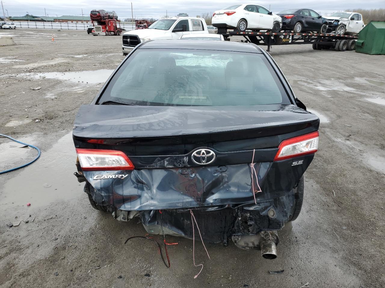 2013 TOYOTA CAMRY L - Фото 6