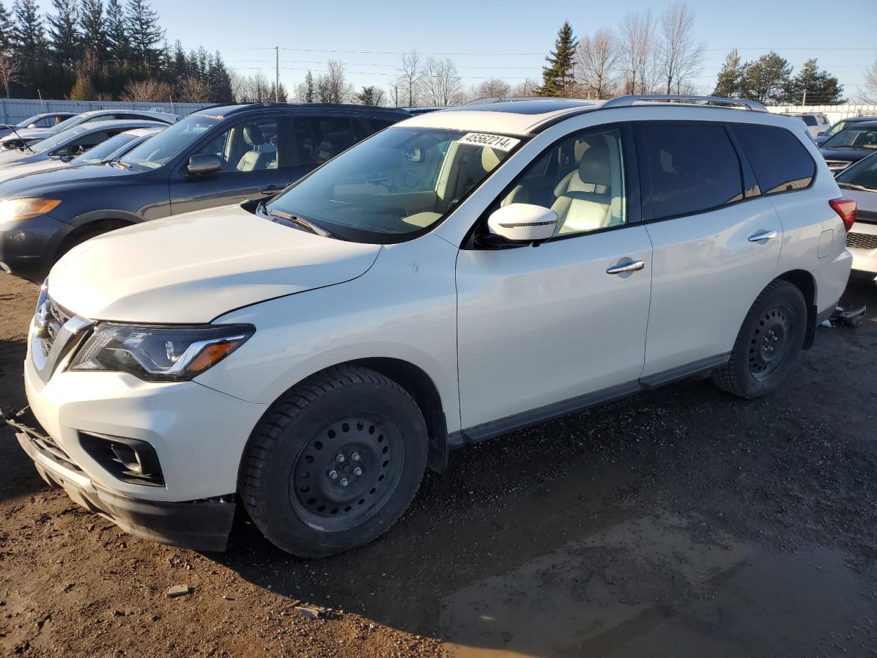 2017 NISSAN PATHFINDER