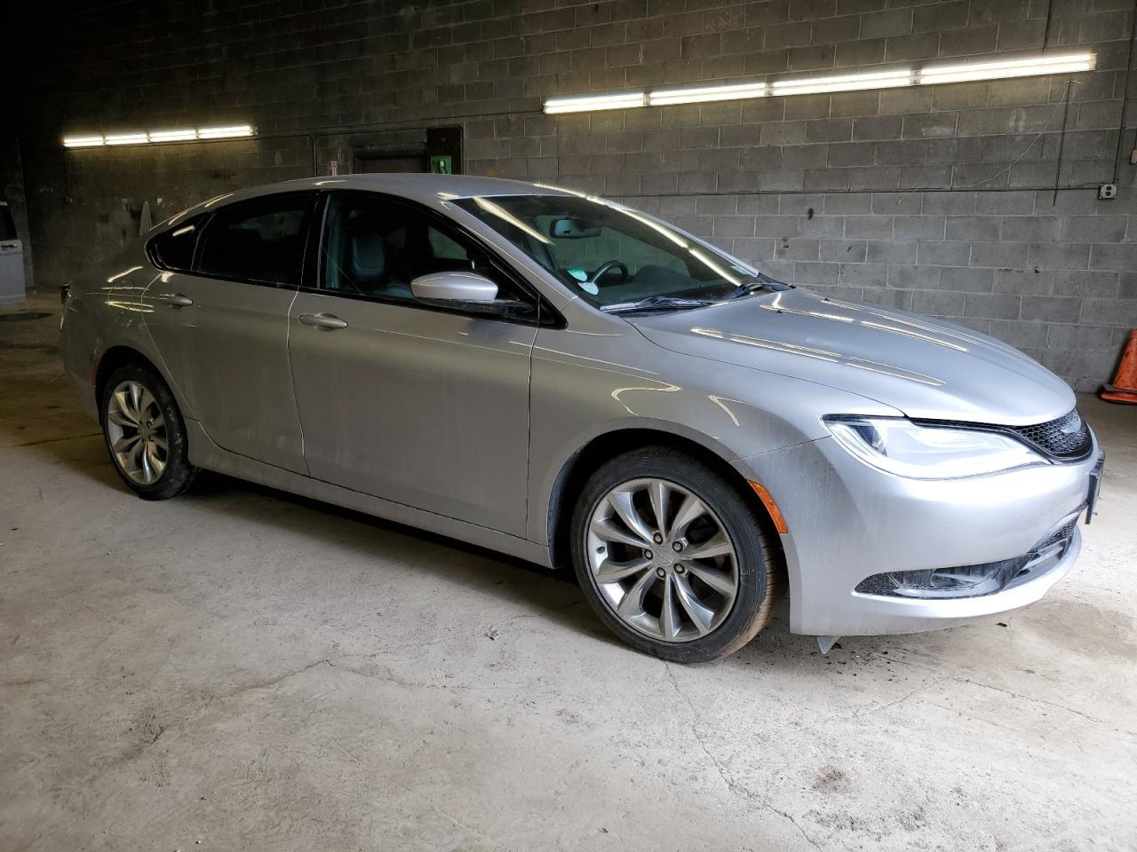 2015 CHRYSLER 200 S - Image 4