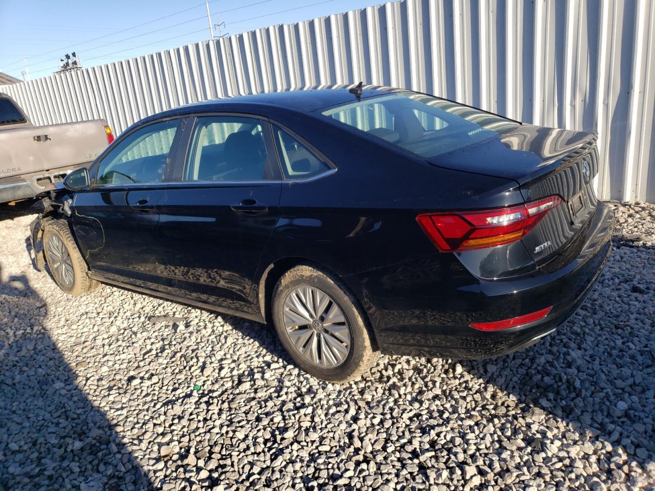 2019 VOLKSWAGEN JETTA S - Фото 2