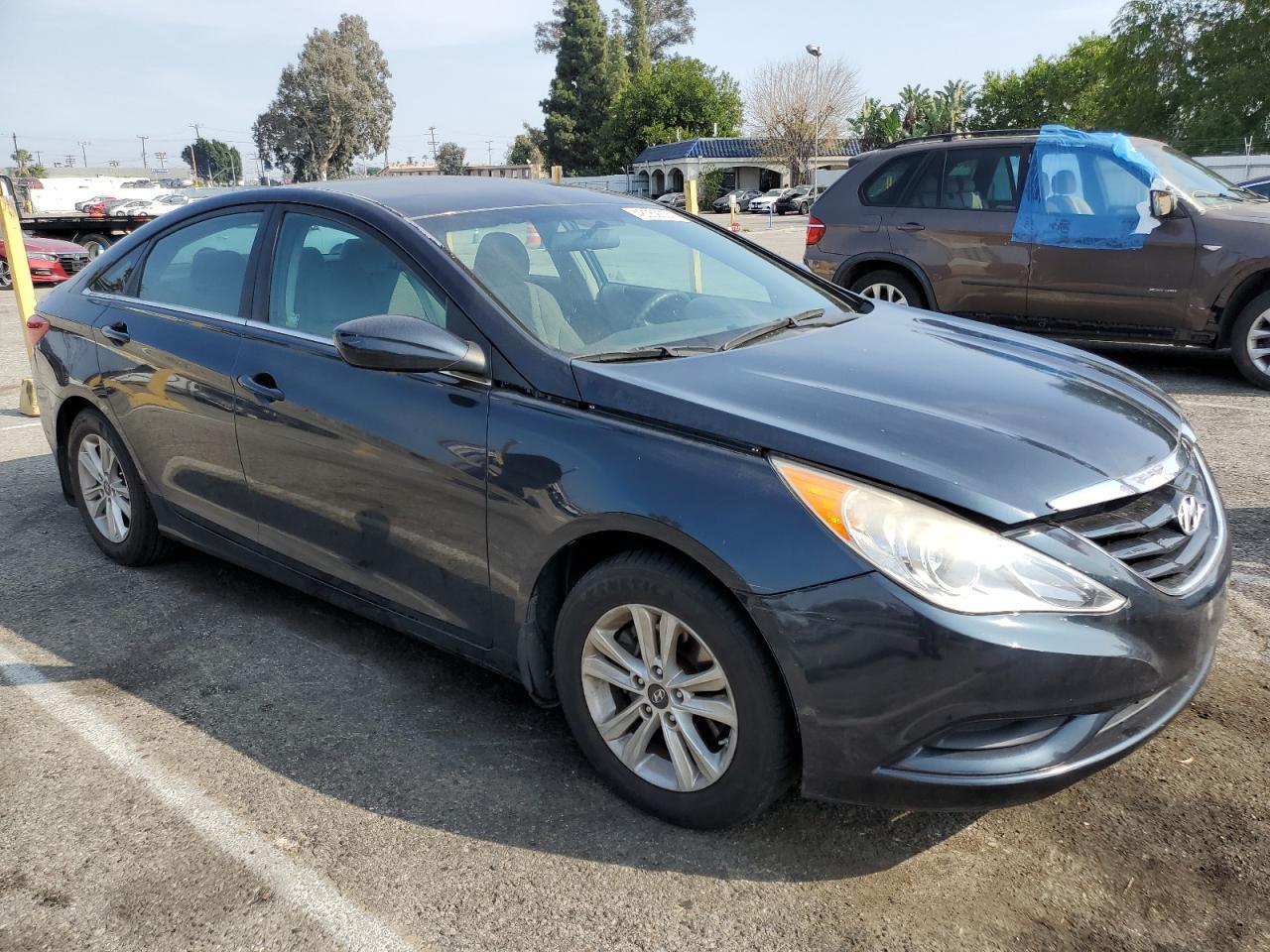 2011 HYUNDAI SONATA GLS - Image 4